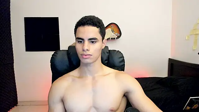 chicozen live cam on StripChat