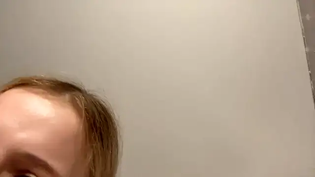 MandiKnife webcam
