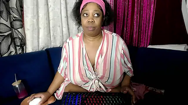 crystalbxx webcam