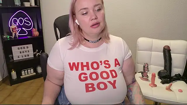 MargotGrey webcam