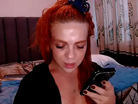 saara_johnson496 webcam
