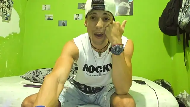 MikeRose94 webcam