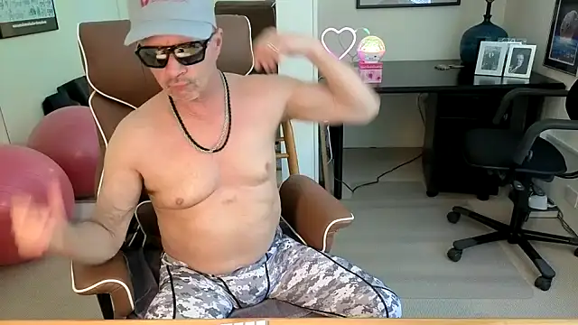hotdadbod webcam
