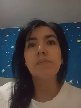dhanya_moon webcam