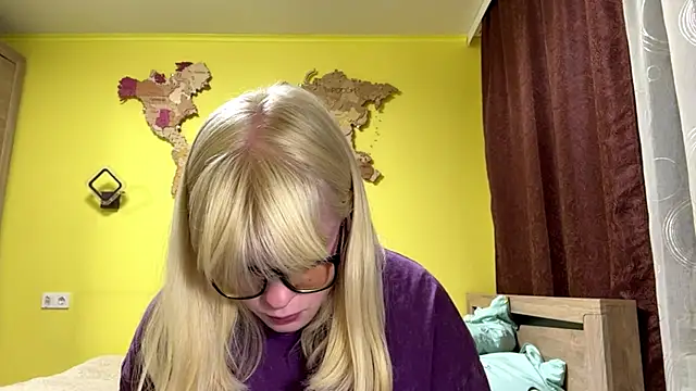 LeslyKelly webcam