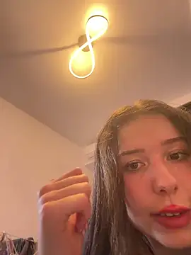 leiawifey live sex cam