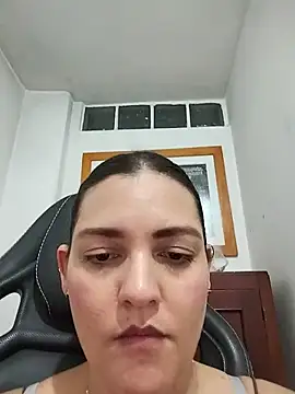 Mia_Hampton webcam