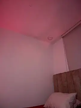 Hips_hannah webcam