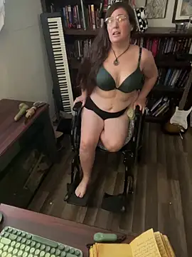 Adobe_Angel live cam on StripChat