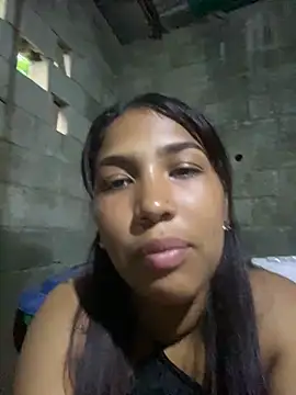 nina20xxxx live cam on StripChat