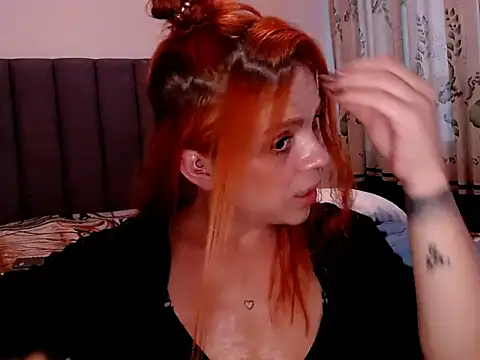 saara_johnson496 webcam