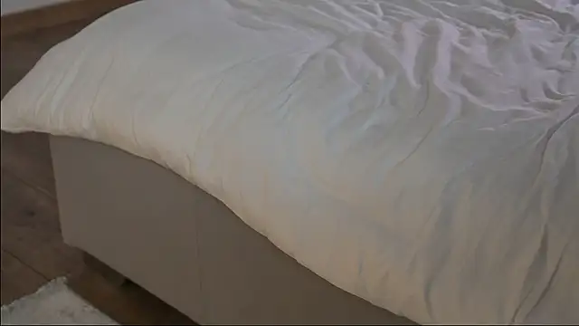 ella_twinkl (F young) - Try your luck, spin my revealing wheel