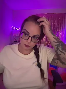 Miss_Lucifer6 webcam