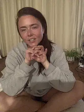 Mia_Winters webcam