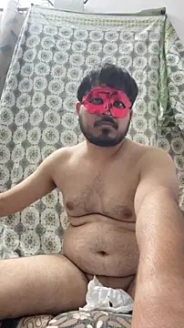 HrnyDesiGuy webcam