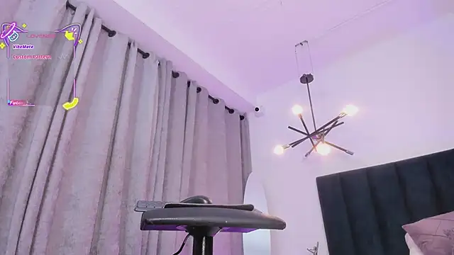 Ary_7 live cam on StripChat