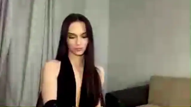 aylinblushing webcam