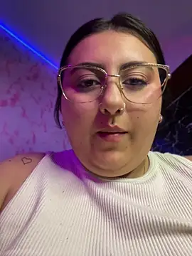 KaroVelvet webcam