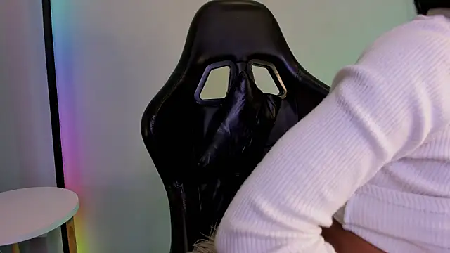 sussyprice webcam