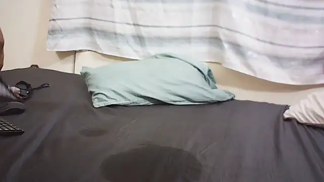 emmyteaz1 webcam