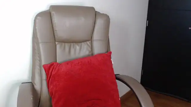 kristelltender1 webcam