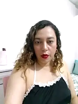 risitos23 webcam