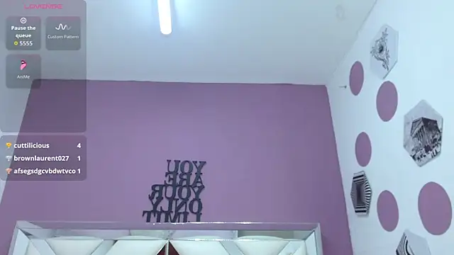 Kerly_Doll webcam