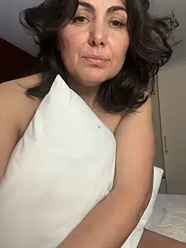 Emma_roqueen webcam