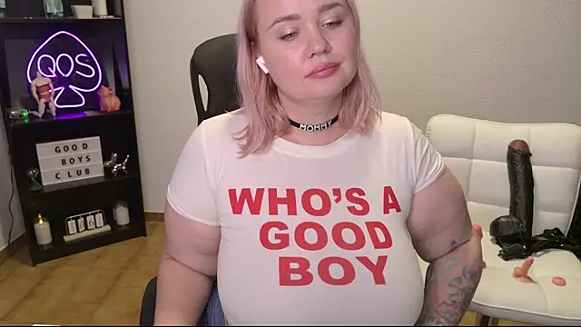 MargotGrey webcam