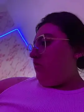 KaroVelvet webcam