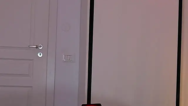 WowMila webcam