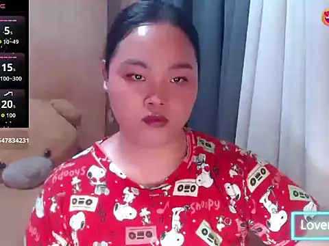 _Lylia webcam