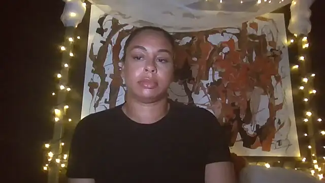 BigBootyJaydaxo live cam on StripChat