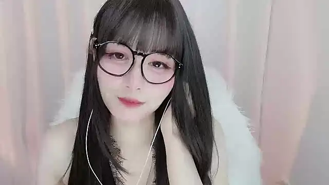 -zhuzhu-999- webcam