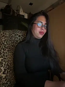 XGoodnessGracious live cam on StripChat