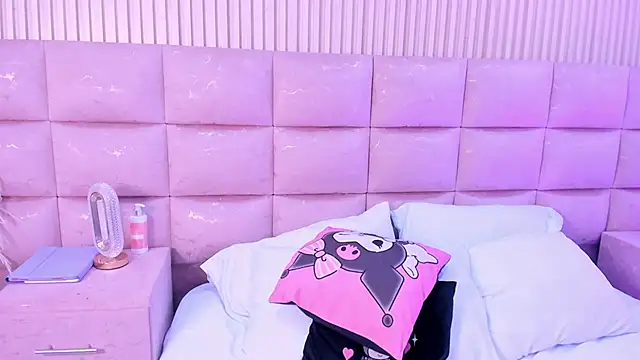 SarahLynn7 webcam