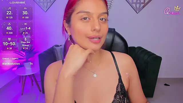 Raven-reyess webcam