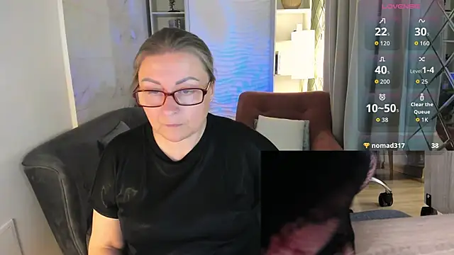 Alexandra_Kind webcam