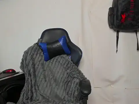 Kofi_exotic_2 webcam
