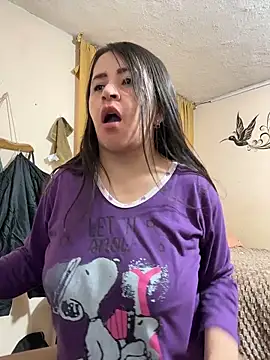 latinfemale webcam