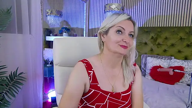 LadyTouch webcam
