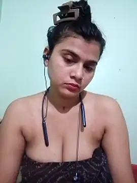 Kiara-Sharma webcam