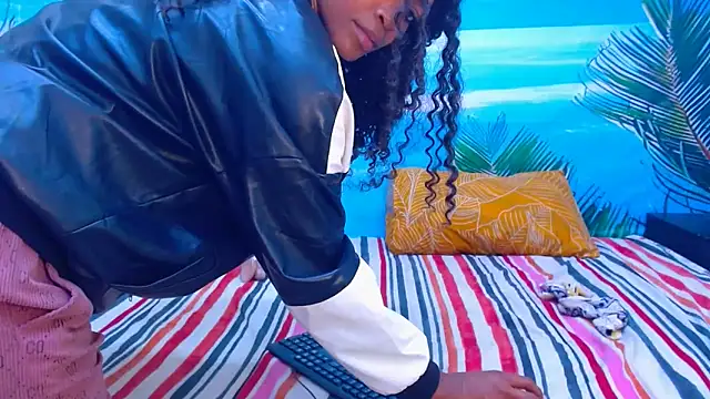 SweetSinAura webcam