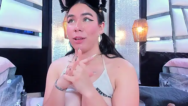 TessaCooper1 webcam