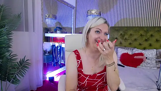 LadyTouch webcam