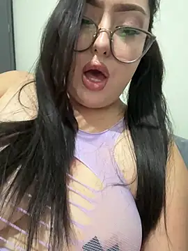 MileyGia webcam