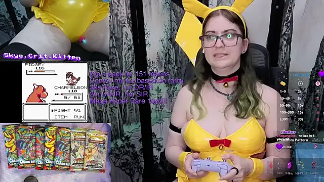 CritKitten live cam on StripChat