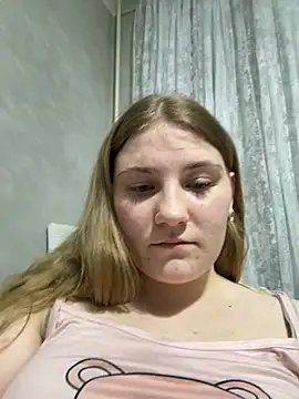 Flowers889 live cam on StripChat