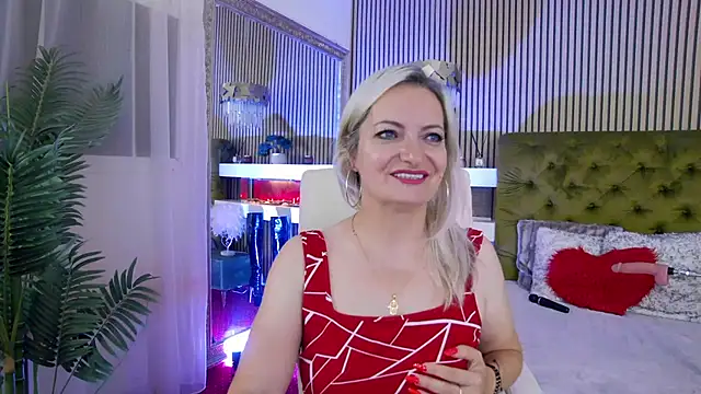 LadyTouch webcam