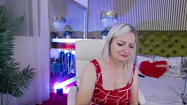 LadyTouch webcam
